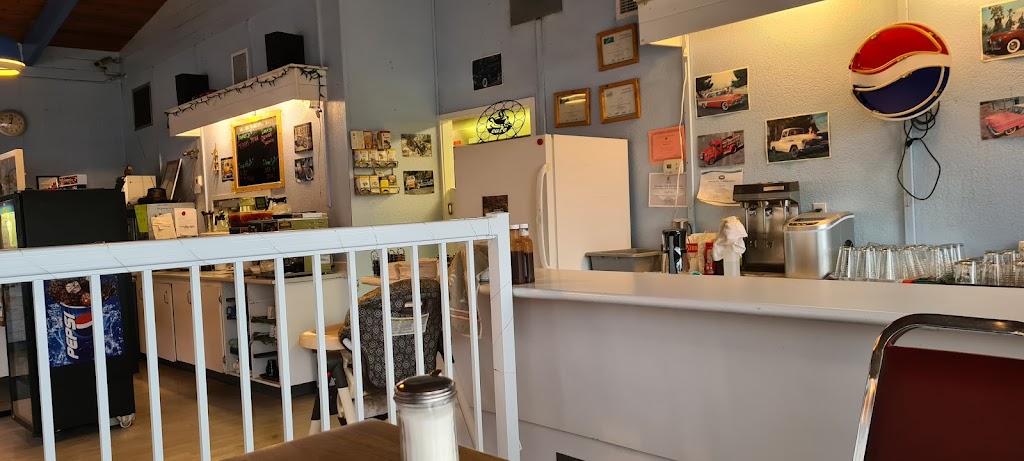 North End Petro-Can Restaurant | 1592 Cariboo Hwy, Cache Creek, BC V0K 1H0, Canada | Phone: (250) 457-6261