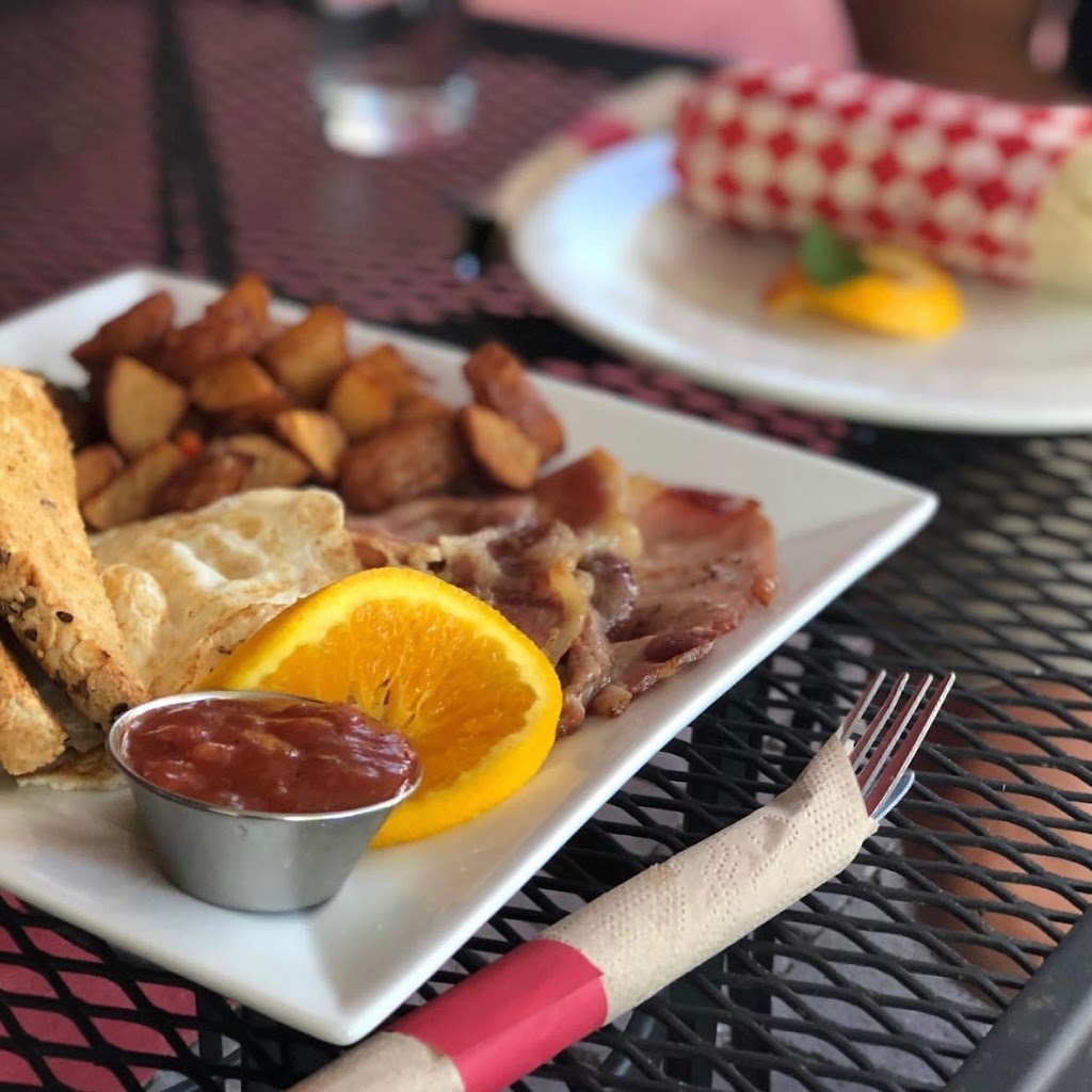 The Cafe Scotch Creek | 4035 Squilax-Anglemont Rd, Scotch Creek, BC V0E 1M5, Canada | Phone: (250) 955-0763