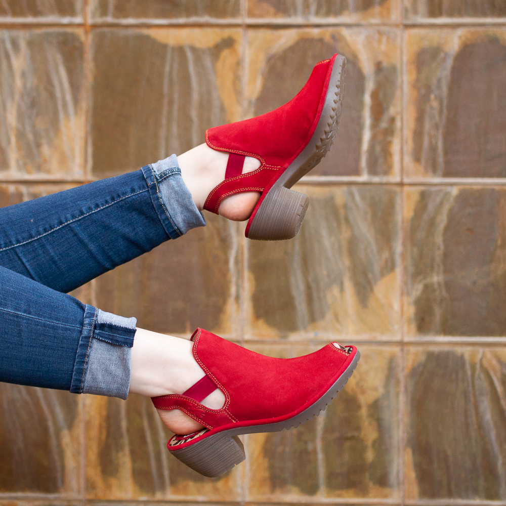 Kunitz Shoes | 10846 Jasper Ave, Edmonton, AB T5J 2B2, Canada | Phone: (780) 428-0200