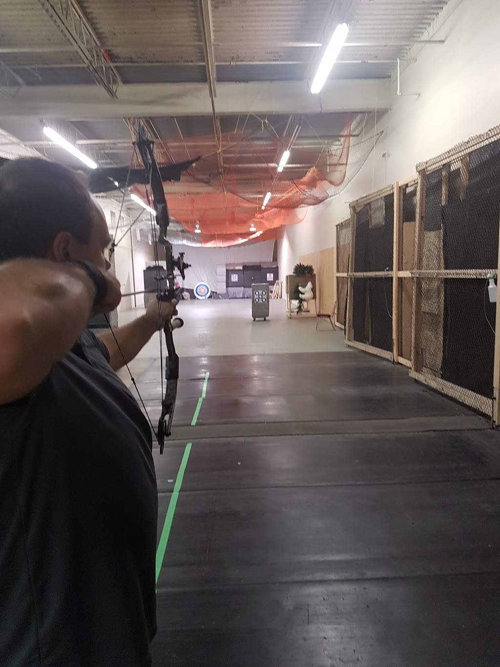 Far Shot Recreation (Axe Throwing, Archery, Knife Throwing) | 10 Centennial Rd #5, Orangeville, ON L9W 1P8, Canada | Phone: (519) 938-8889