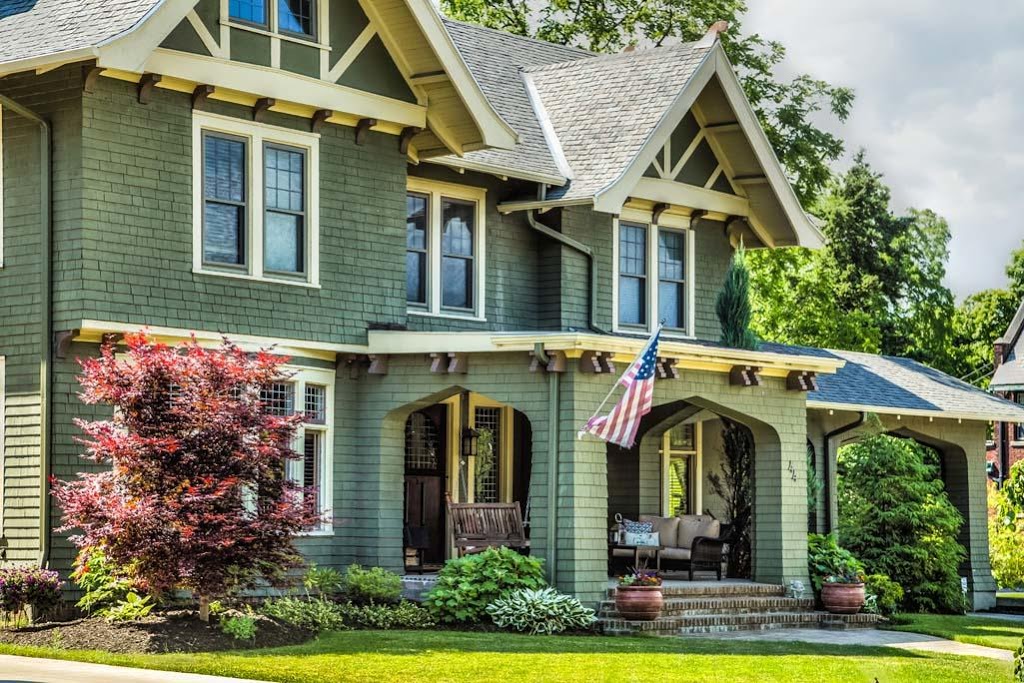 HUNT Real Estate ERA | 720 Elmwood Ave, Buffalo, NY 14222, USA | Phone: (716) 883-2200