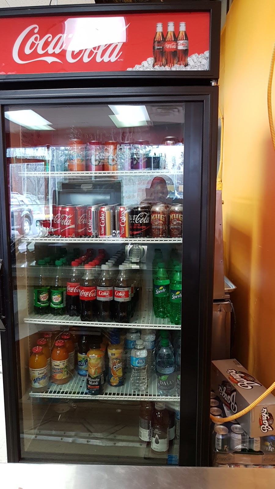 House of Chicken | 3867 Lawrence Ave E, Scarborough, ON M1G 1R2, Canada | Phone: (416) 289-8800