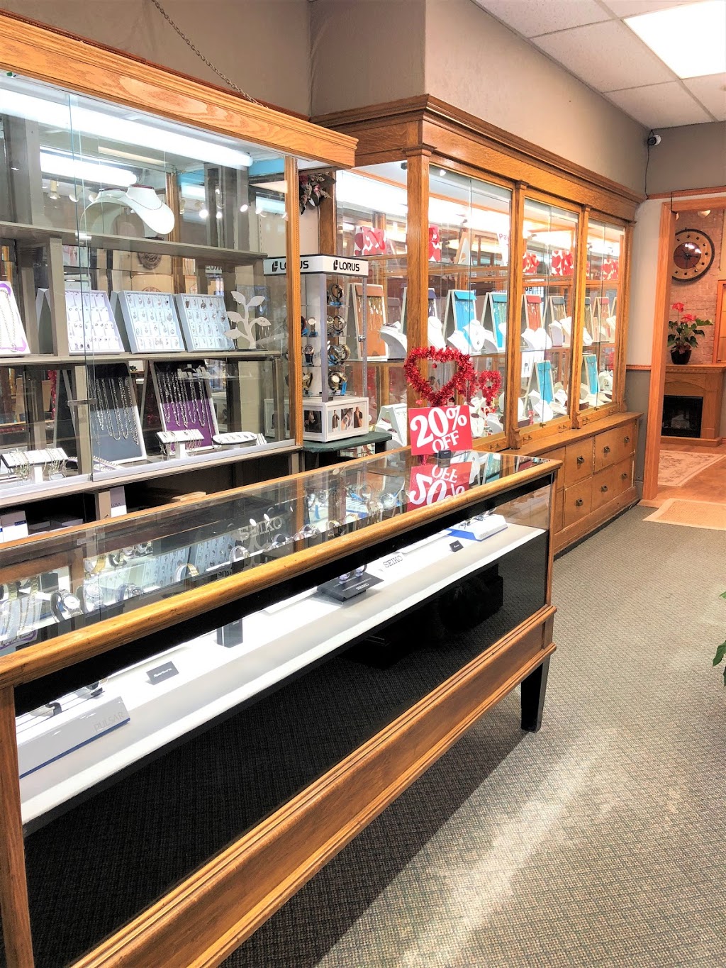 Woodstock Jewellers | 501 Dundas St, Woodstock, ON N4S 1C3, Canada | Phone: (519) 290-3340