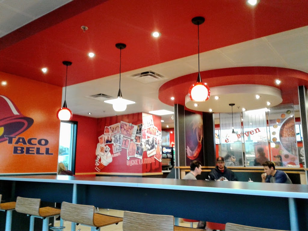 KFC | 6896 North, Island Hwy N, Nanaimo, BC V9V 1P6, Canada | Phone: (250) 390-1565