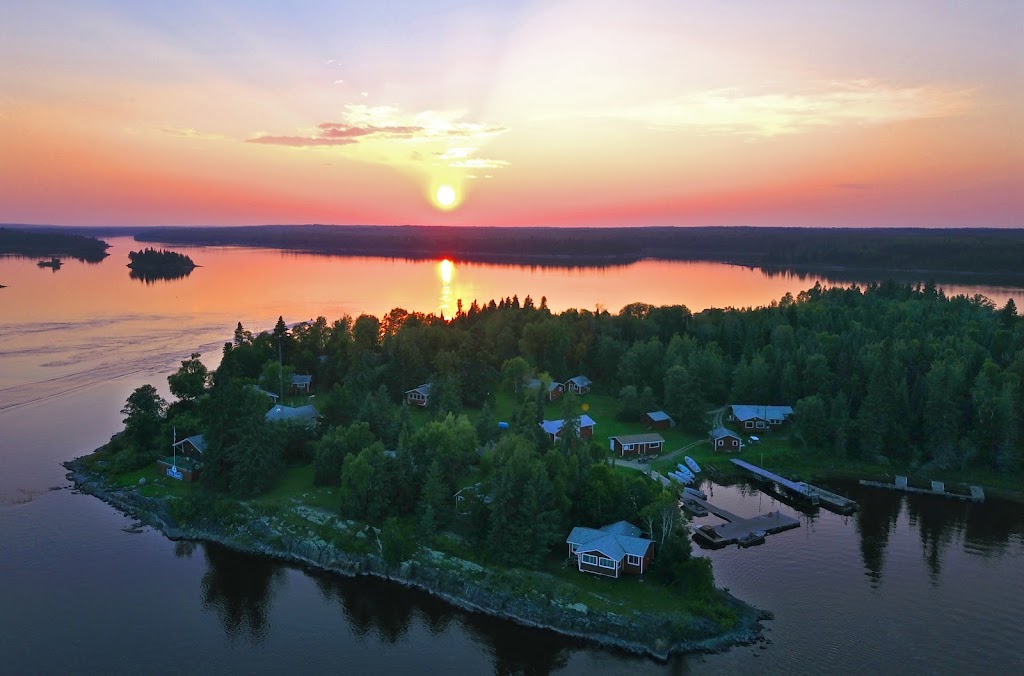 Pine Island Lodge | MB-313, Pointe du Bois, MB R0E 0B6, Canada | Phone: (204) 837-6804