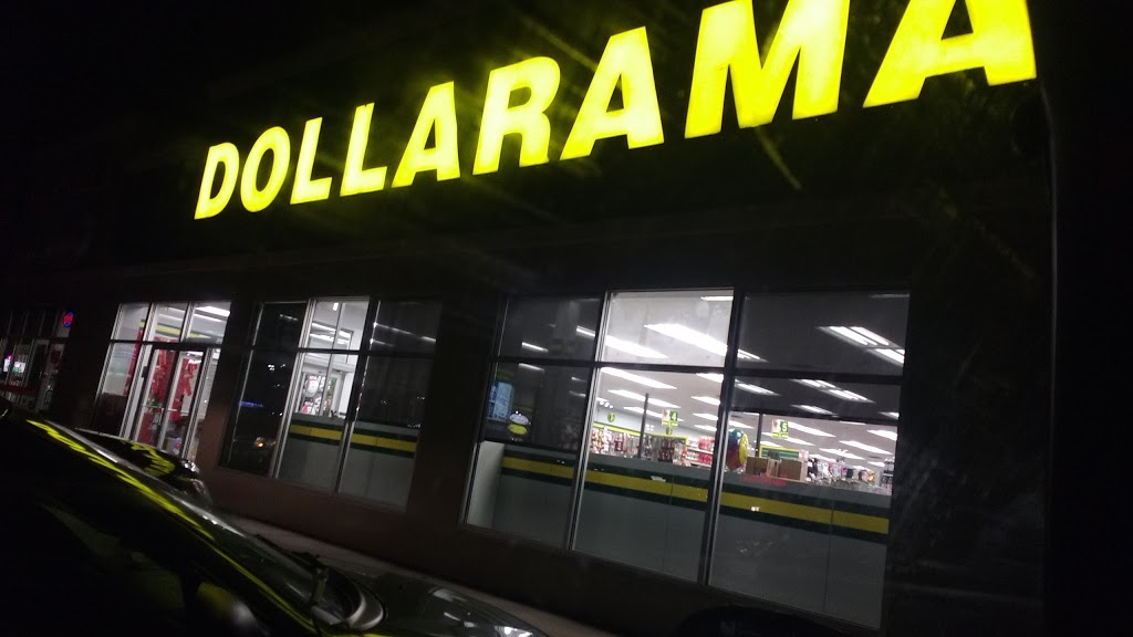 Dollarama | 65 McNaughton Ave, McNaughton Square, Wallaceburg, ON N8A 1R7, Canada | Phone: (519) 628-5797
