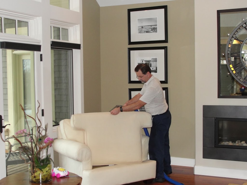 Dixon’s Carpet & Upholstery Cleaning | 107 Herchimer Ave, Belleville, ON K8N 4G4, Canada | Phone: (613) 962-7922