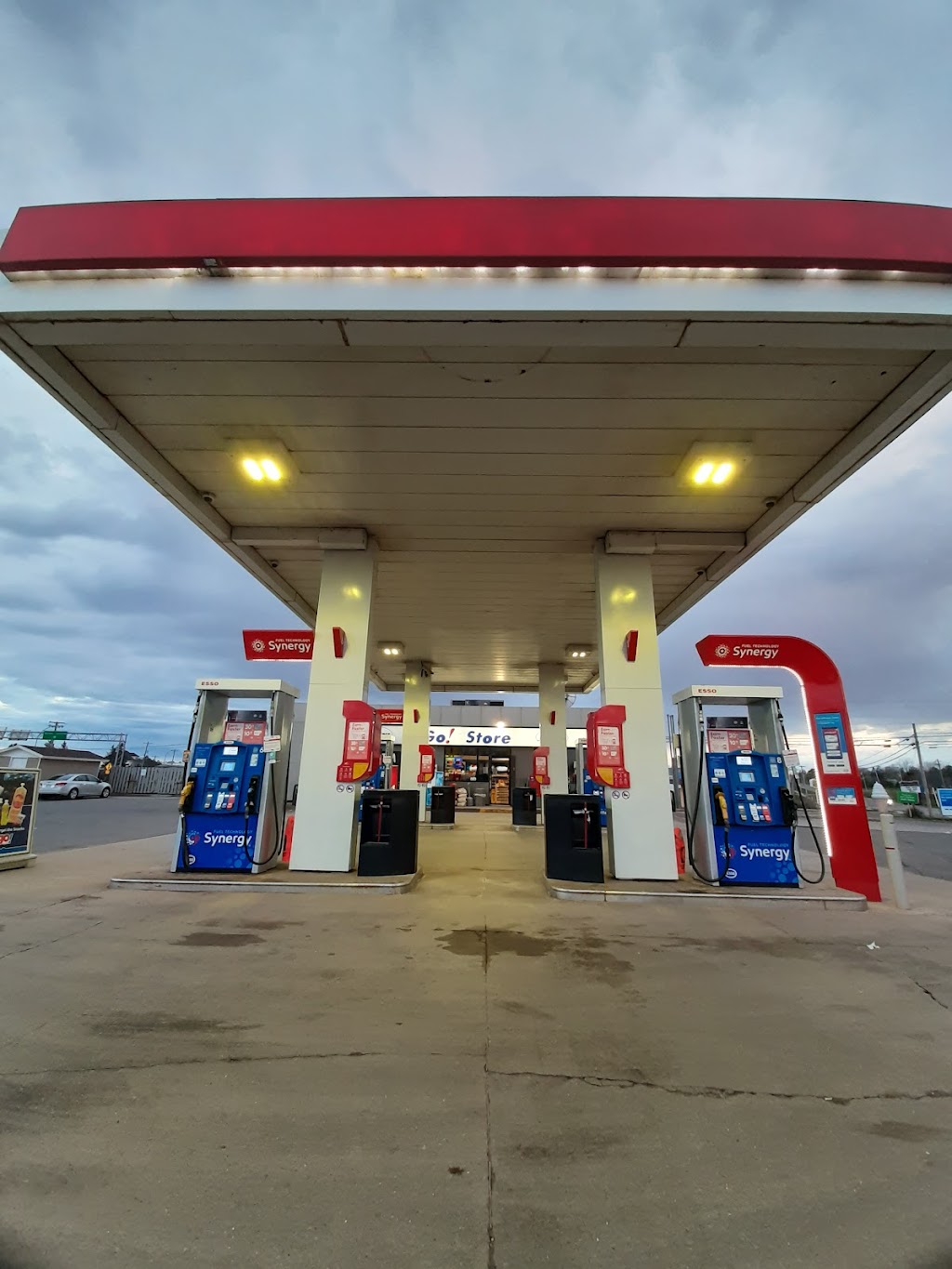 Esso | 820 Water St, Summerside, PE C1N 4J6, Canada | Phone: (902) 436-3104