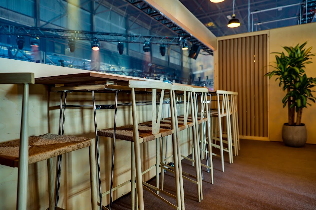 ABP Boutique - Mobilier neuf et usagé | 2240 Rue Pitt suite 115, Montréal, QC H4E 4H1, Canada | Phone: (514) 387-7632