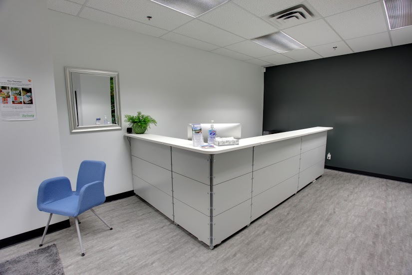 Dorma - Longueuil | 1185 Chemin du Tremblay #205, Longueuil, QC J4N 1R4, Canada | Phone: (450) 286-2960