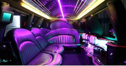 White Limousine | 35 Boulder Blvd, Stony Plain, AB T7Z 1V6, Canada | Phone: (780) 993-0307