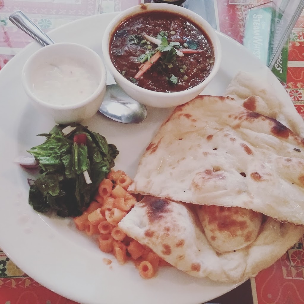 Bombay On The Lake | 3007 Lake Shore Blvd W, Etobicoke, ON M8V 1K2, Canada | Phone: (416) 850-3721