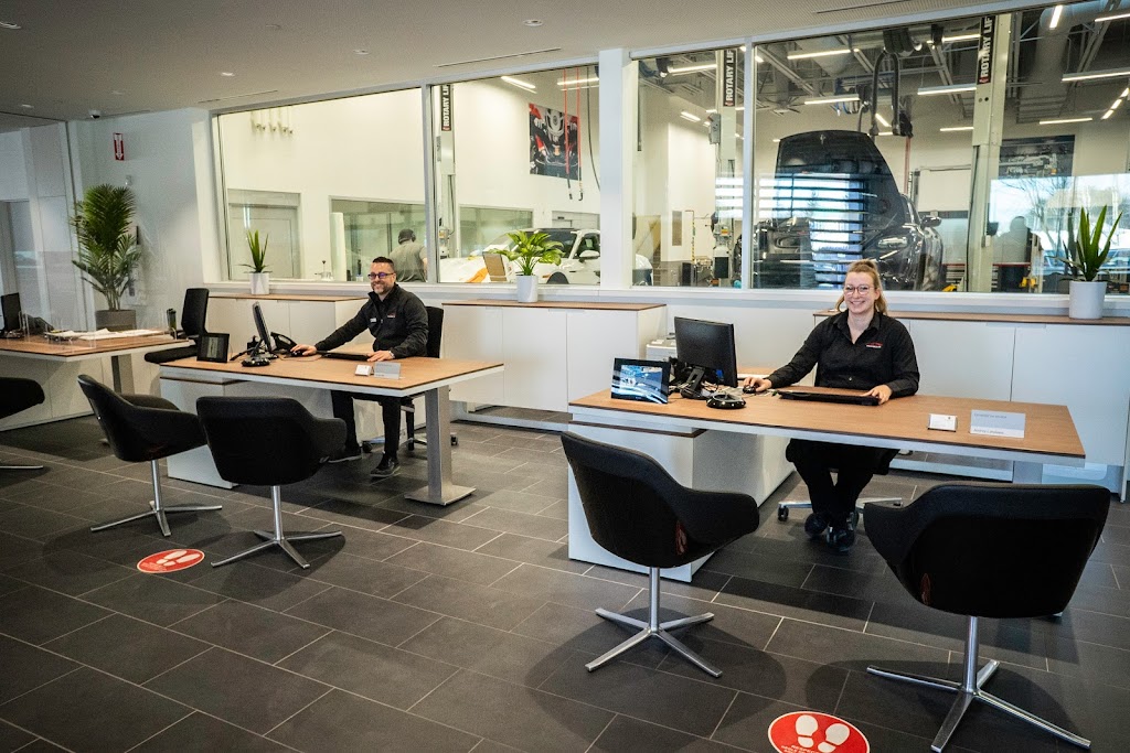 Porsche Québec | 1850 Av. Jules-Verne, Québec, QC G2G 2R2, Canada | Phone: (418) 767-7243