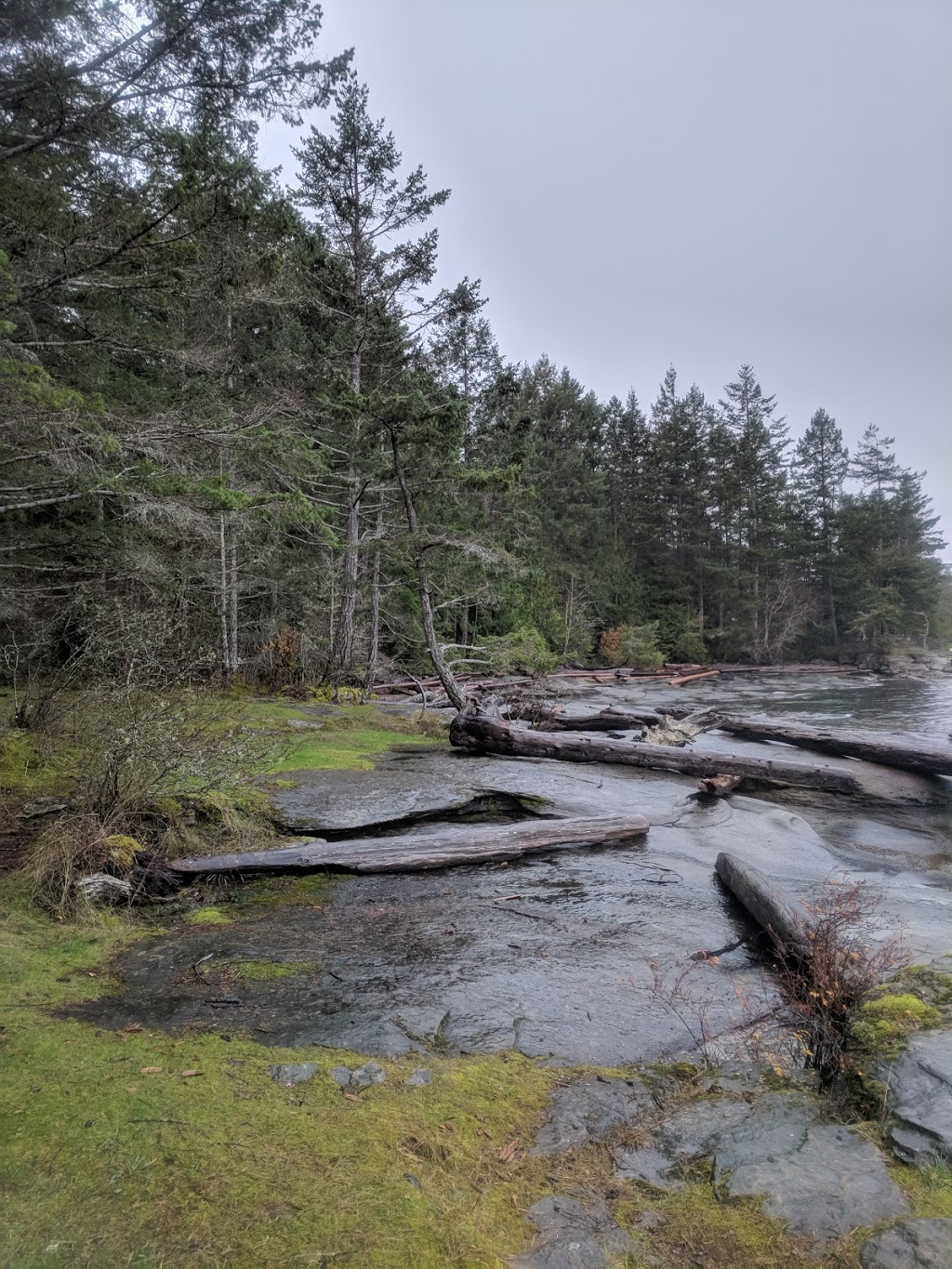 Roberts Memorial Provincial Park | 3122 Yellow Point Rd, Ladysmith, BC V9G 1C5, Canada | Phone: (250) 474-1336