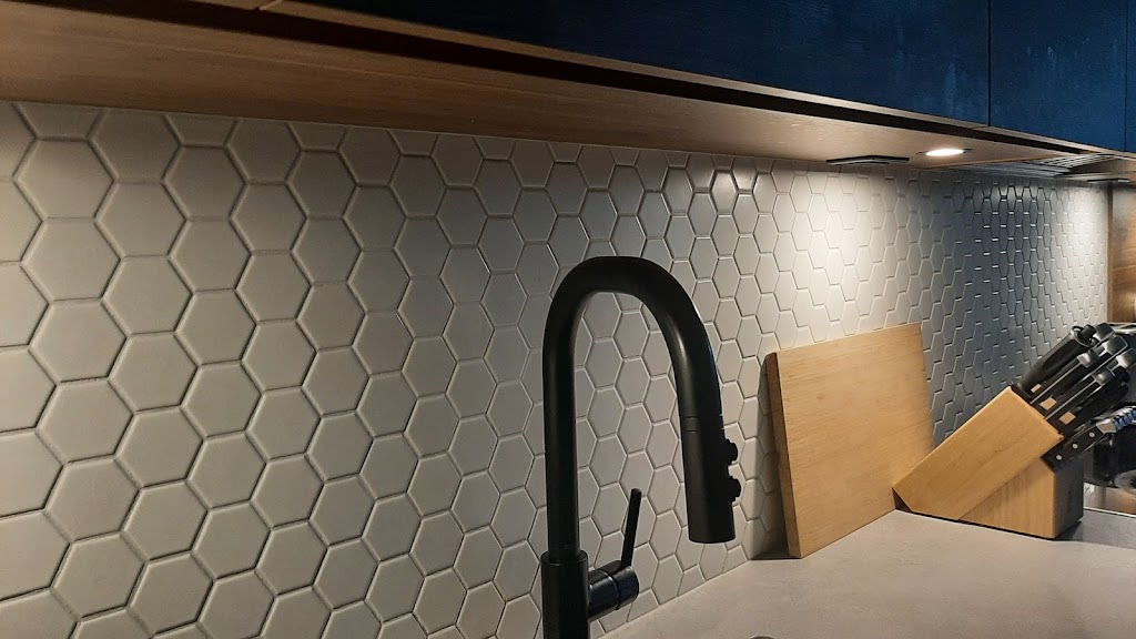 Elite Tiles | 809 Sweetwater Crescent, Mississauga, ON L5H 4A7, Canada | Phone: (416) 897-6271