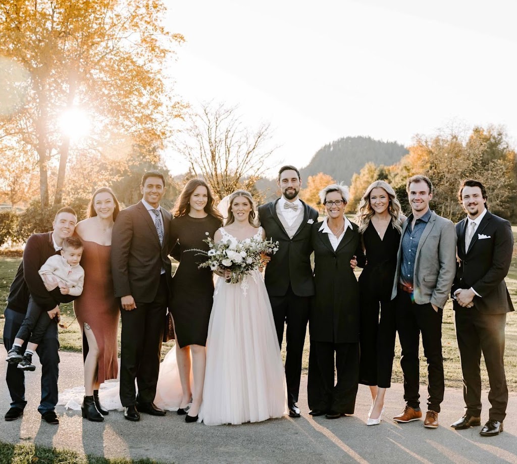 The Camera Crew Co | 316 Wolf Creek Manor SE, Calgary, AB T2X 4V4, Canada | Phone: (403) 466-9670