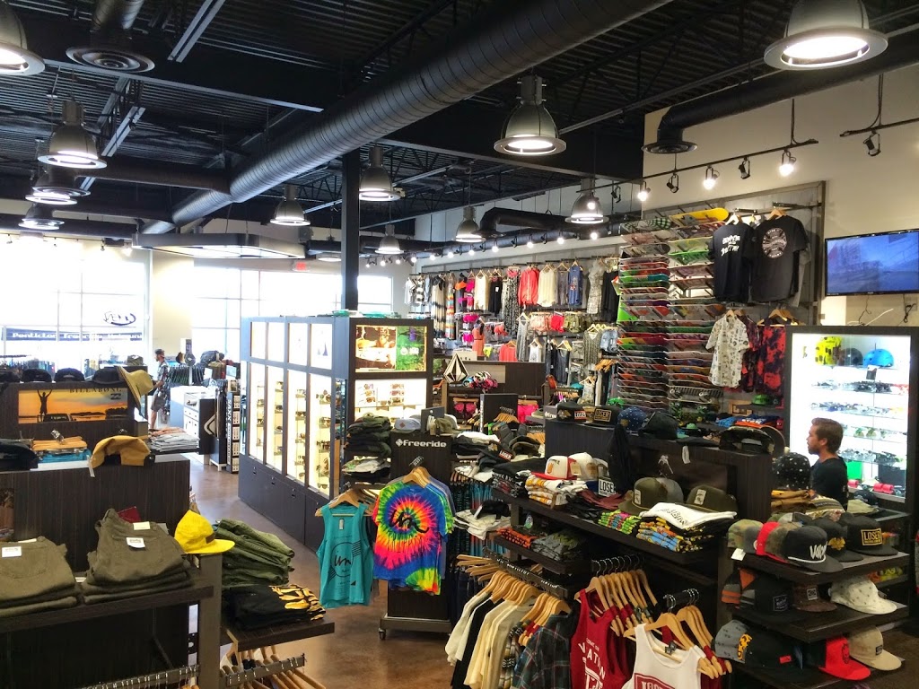 Freeride Boardshop | 525 BC-97, West Kelowna, BC V1Z 4C9, Canada | Phone: (250) 769-1110