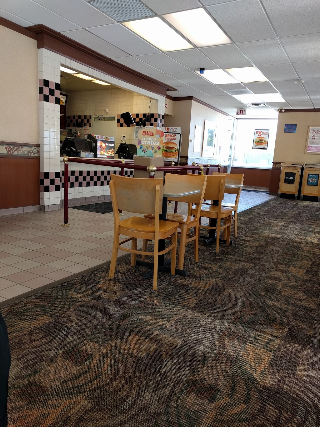 Wendys | 8435 Bowfort Rd NW, Calgary, AB T3B 2V2, Canada | Phone: (403) 286-6660