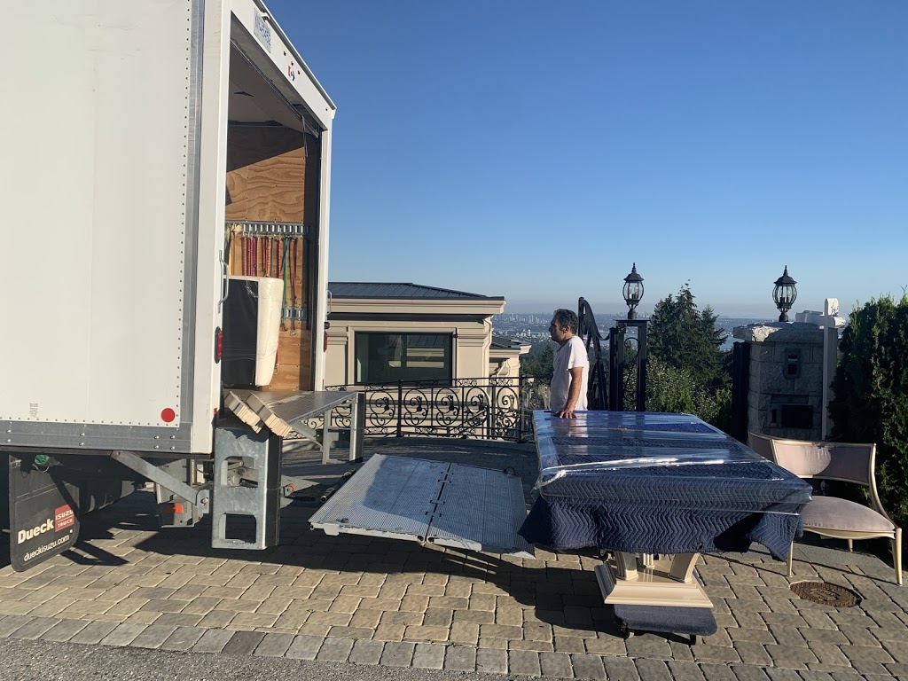 Ambleside Moving | 3818 Michener Way, North Vancouver, BC V7K 3C7, Canada | Phone: (604) 716-6164