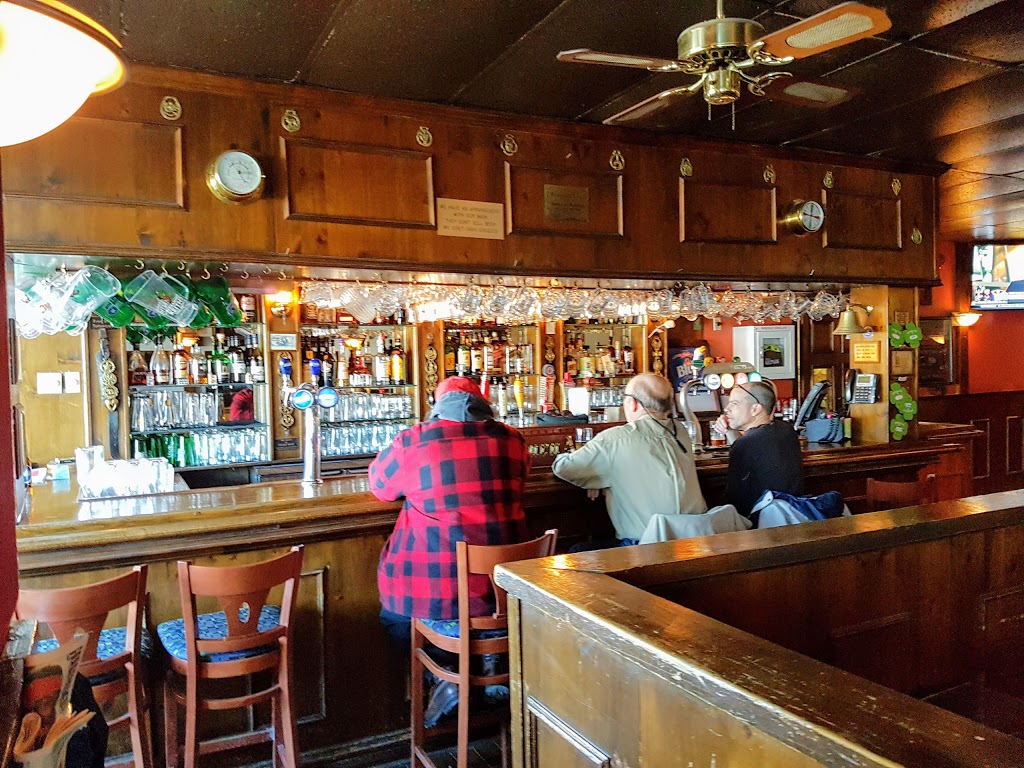 Blackburn Arms Pub Restaurant | 2586 Innes Rd, Gloucester, ON K1B 4Z6, Canada | Phone: (613) 830-4829