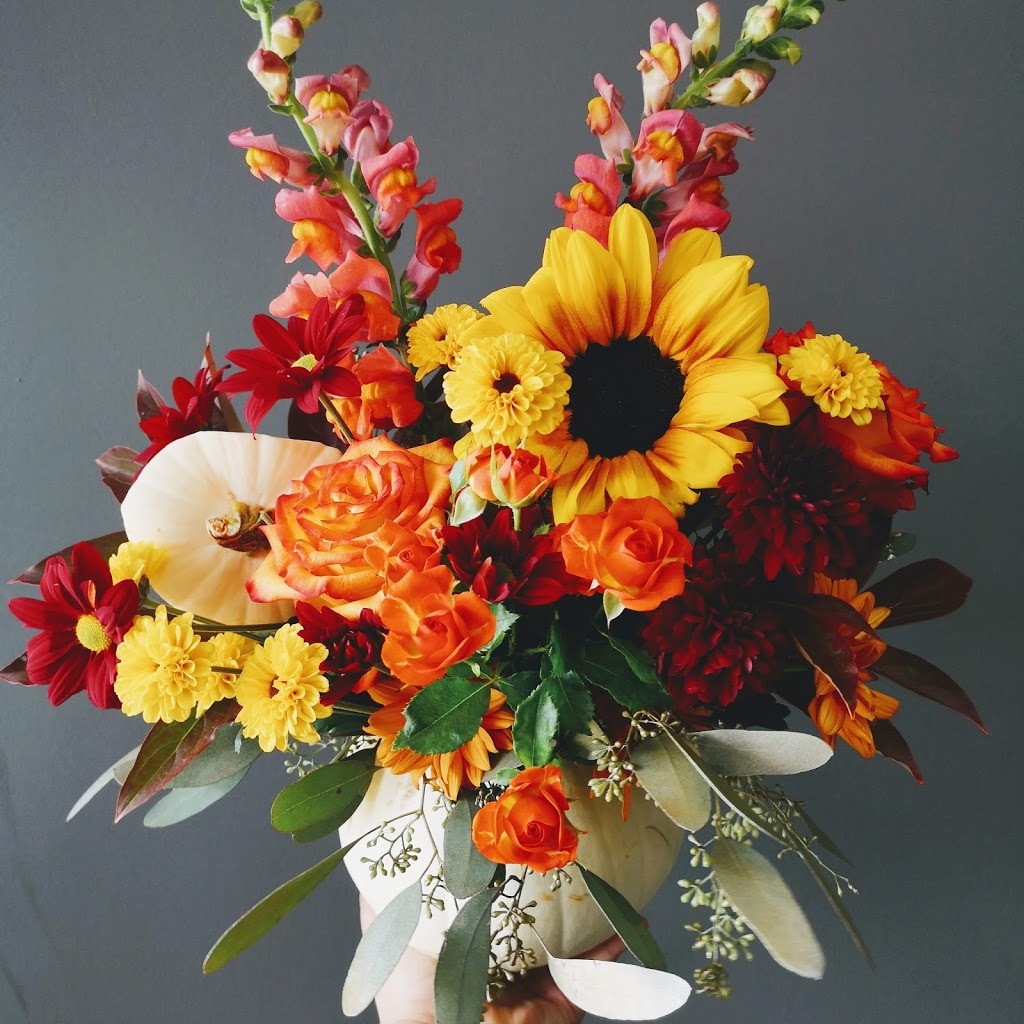 Floral Bay | 634 Major Mackenzie Dr E, Richmond Hill, ON L4C 1J9, Canada | Phone: (905) 237-7730