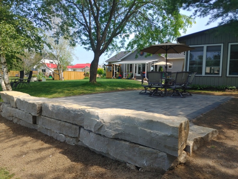 Amberleigh Landscaping | 49 Church St Unit #4, Stirling, ON K0K 3E0, Canada | Phone: (343) 889-1752