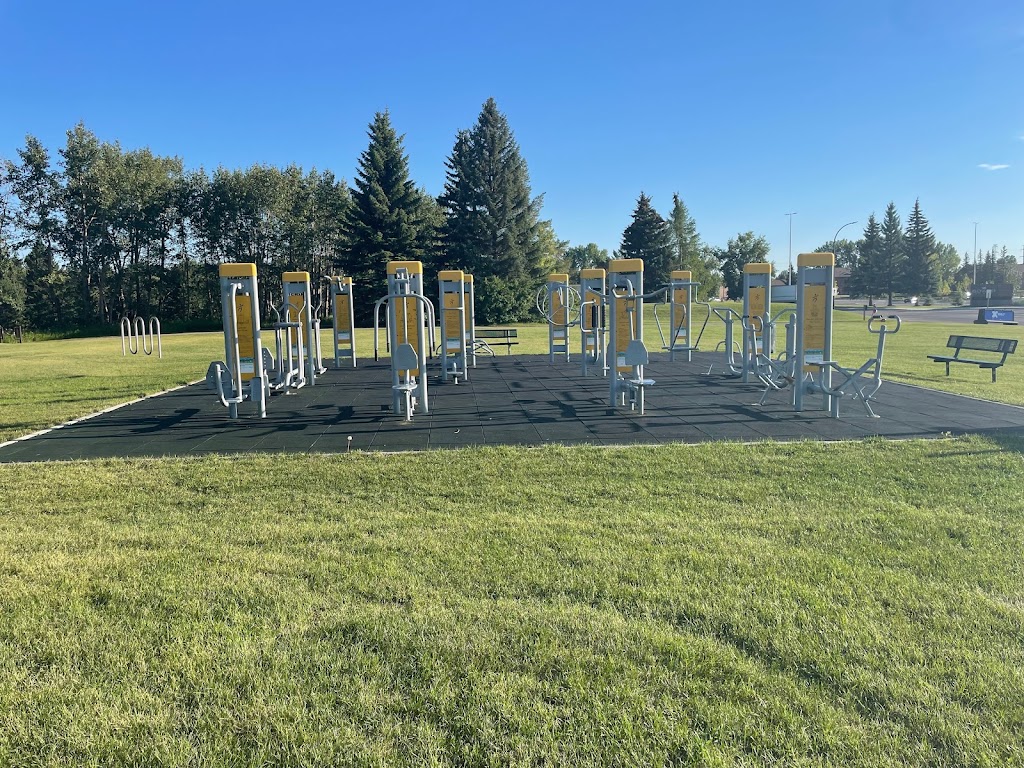 Bower Place Fitness Park | Molly Banister Dr, Red Deer, AB T4R 2E5, Canada | Phone: (403) 342-8299