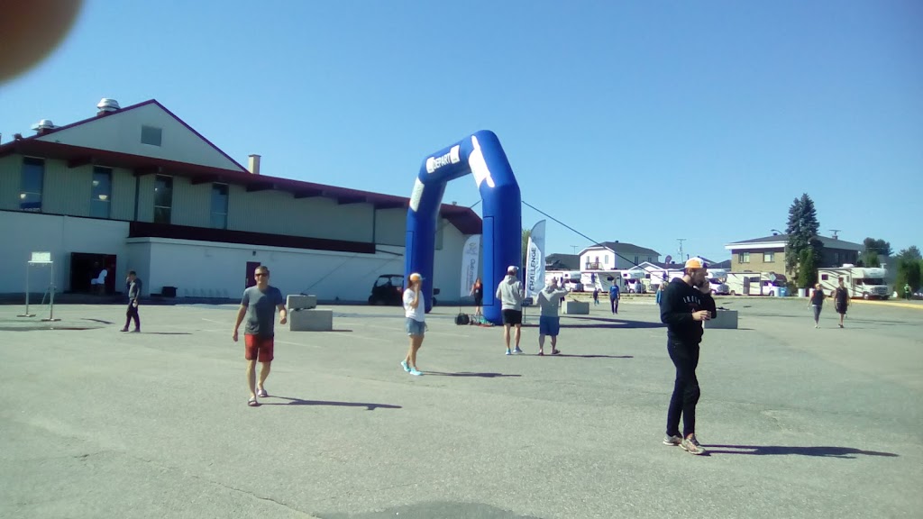Sports Complex Desjardins De Dolbeau-Mistassini | 1032 Rue des Érables, Dolbeau-Mistassini, QC G8L 1C1, Canada | Phone: (418) 276-0160