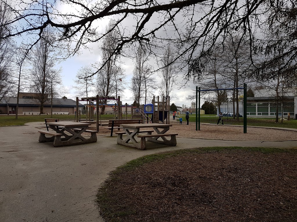 Ryall Park | Salter St, New Westminster, BC V3M, Canada | Phone: (604) 521-3711