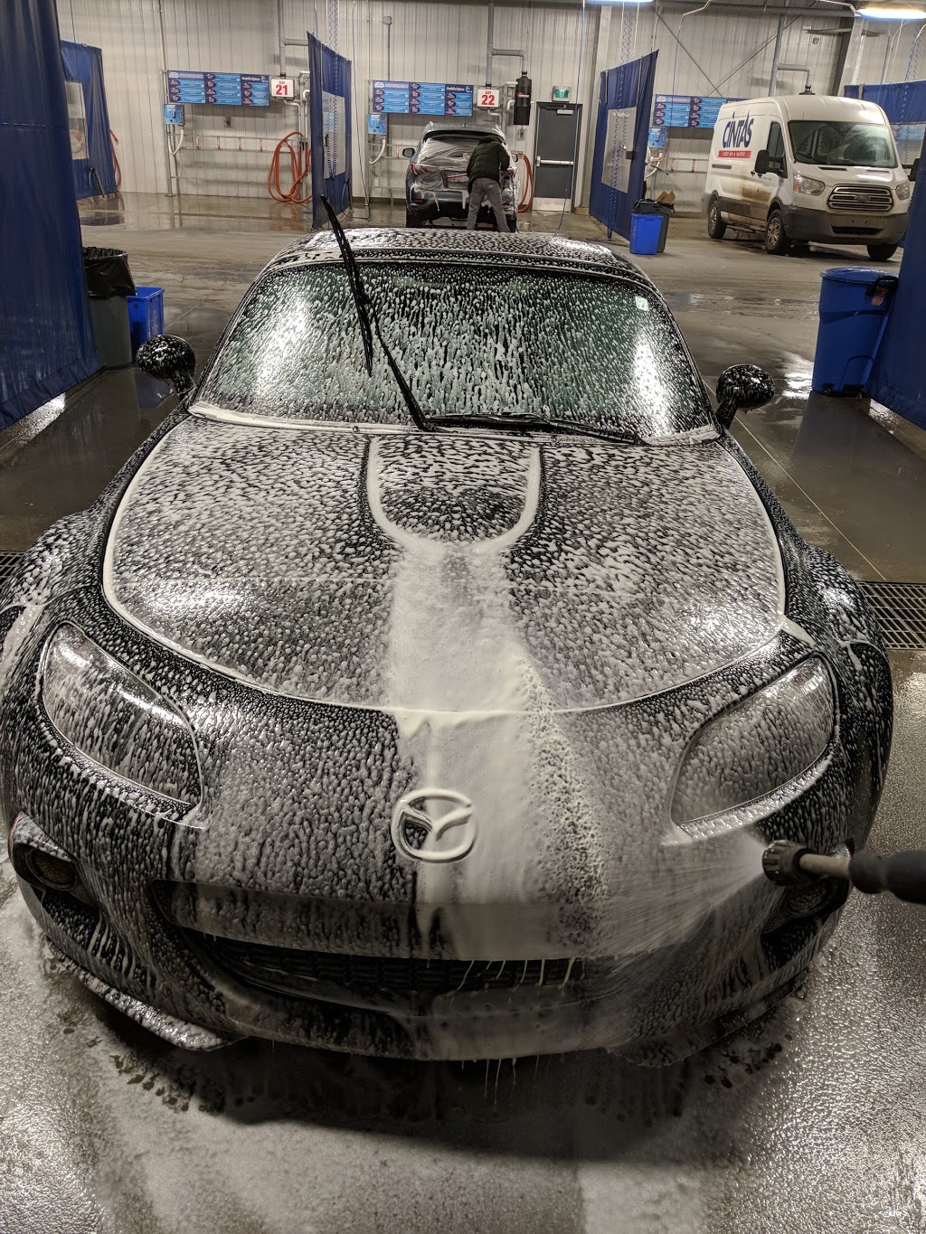 Clean Car Wash | car wash | 3515 Allan Dr SW, Edmonton, AB T6W 3G9, Canada | 7807056612 OR +1 780-705-6612