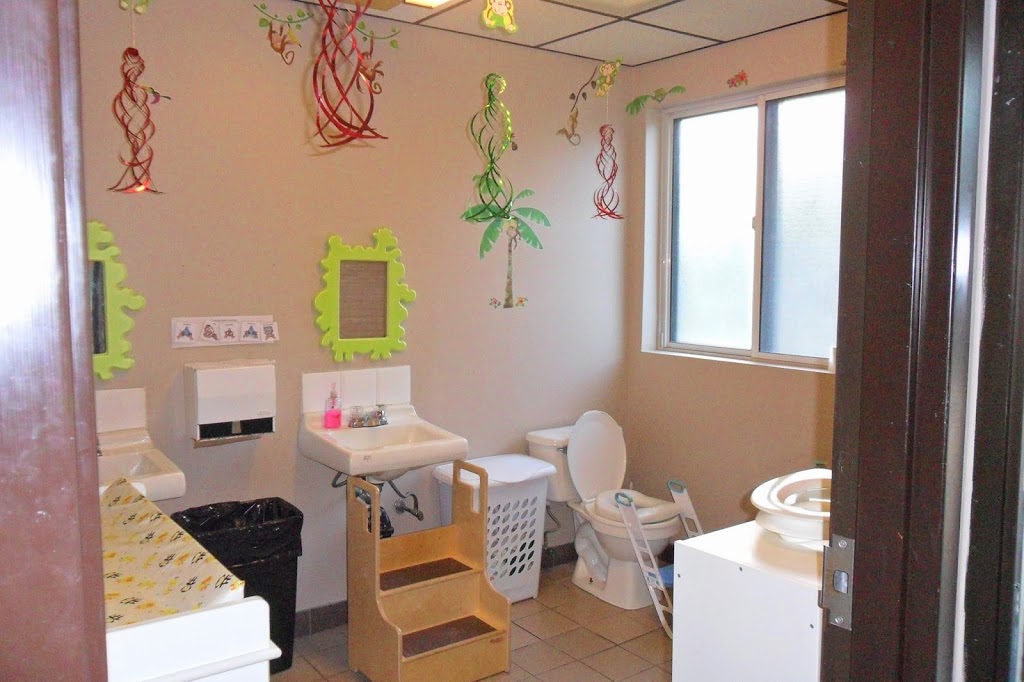 Tots-n-Tikes Daycare | 8055 McLeod Rd, Niagara Falls, ON L2H 2Y6, Canada | Phone: (905) 354-7728