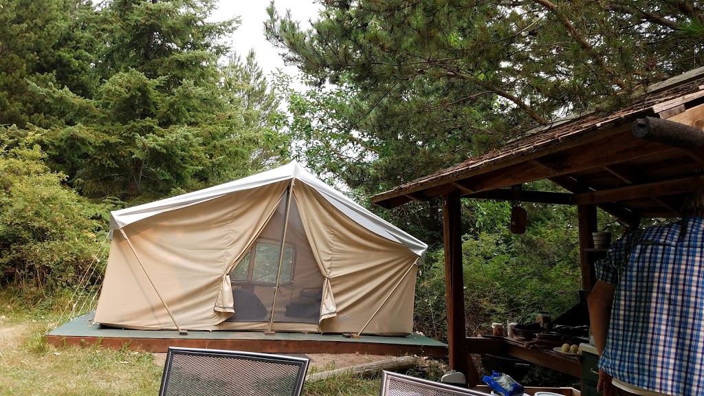 Sweet Earth Farm | 16 Sweet Earth Ln, Friday Harbor, WA 98250, USA | Phone: (360) 378-6690