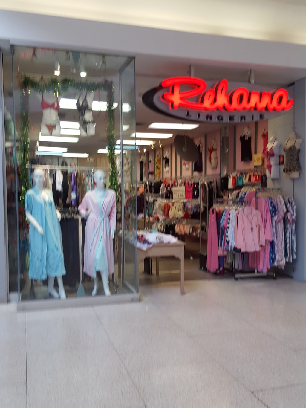 Rehanna Lingerie | 2900 Warden Ave, Scarborough, ON M1W 2S8, Canada | Phone: (647) 439-2277