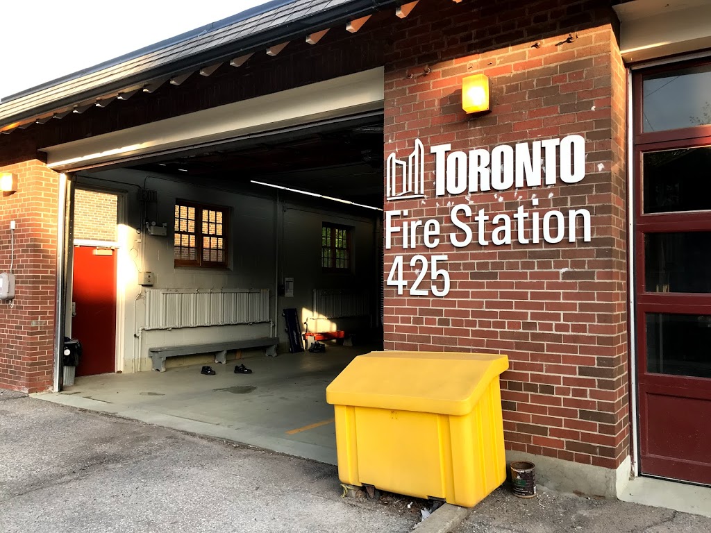 Toronto Fire Station 425 | 83 Deforest Rd, Toronto, ON M6S 1J5, Canada