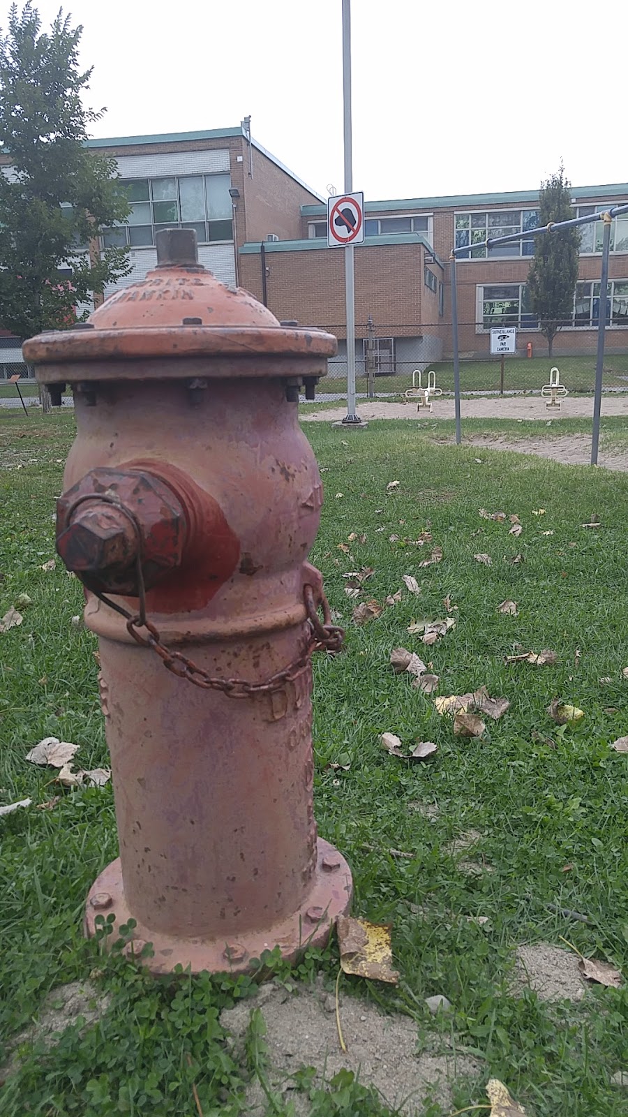 École Préville | 139, rue dAlsace, Saint-Lambert, QC J4S 1M8, Canada | Phone: (450) 671-2662