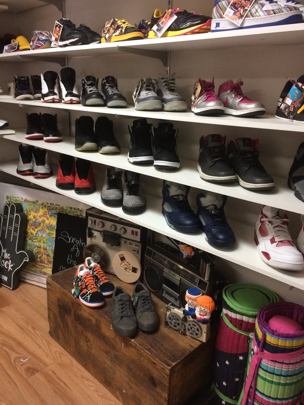TrickyInc | 2V4, 77 Donegani Ave, Pointe-Claire, QC H9R 2W1, Canada | Phone: (514) 501-7015