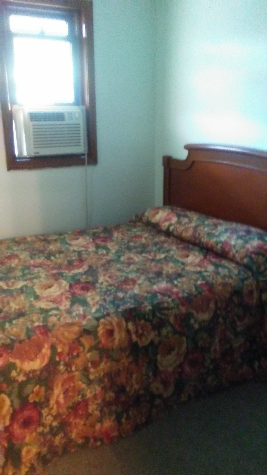 Cedar Springs Motel | 12363 ON-7, Georgetown, ON L7G 4S4, Canada | Phone: (905) 877-8866
