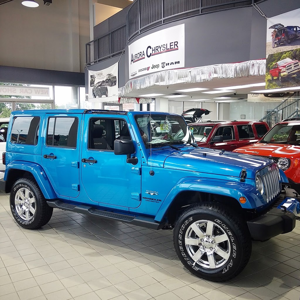 Aurora Chrysler | 14535 Yonge St, Aurora, ON L4G 6L1, Canada | Phone: (877) 645-2308