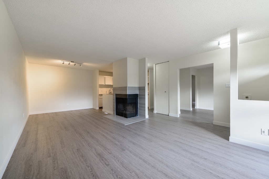 Summerlea Place | 93 Ave NW &, 177 St NW, Edmonton, AB T5T 3E4, Canada | Phone: (780) 413-3469
