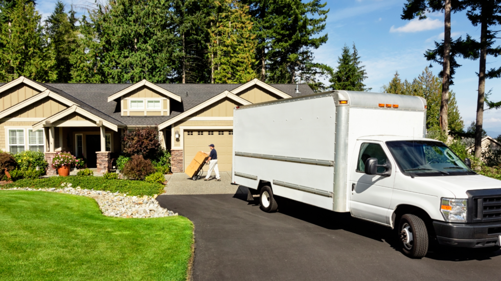 Daniel Movers | 68 Josselyn Dr, London, ON N6E 3V6, Canada | Phone: (226) 504-6190