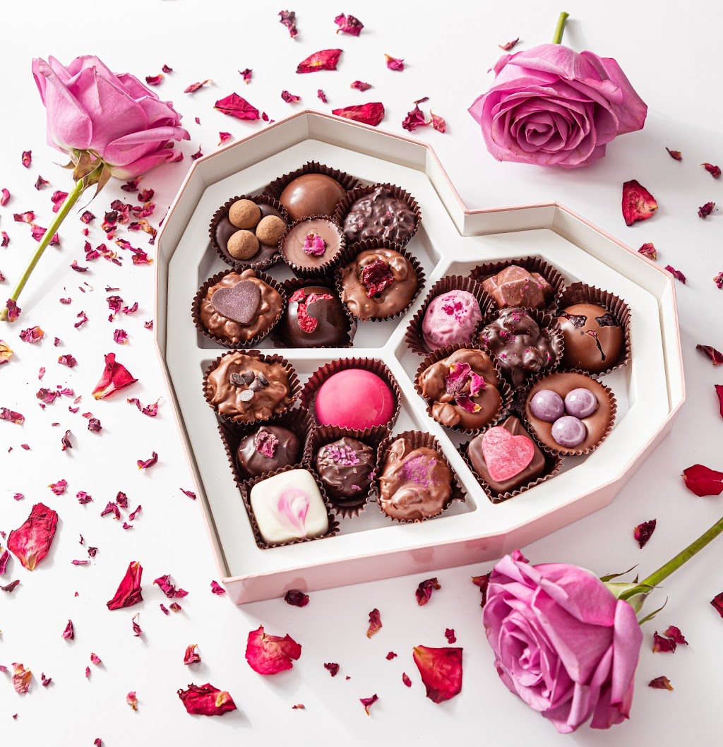 Rocky Mountain Chocolate Factory | 550 King Street North Unit B1B CONESTOGA MALL, Waterloo, ON N2L 5W6, Canada | Phone: (519) 886-2462