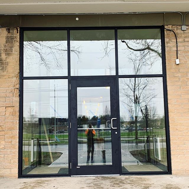 Luminous Glass | 65 Hill Dr, Aurora, ON L4G 3A7, Canada | Phone: (905) 758-0124