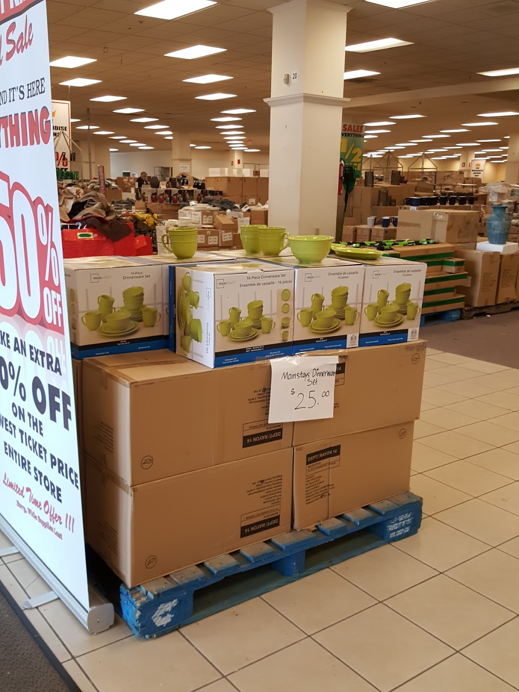 90% Discount Store | 2900 Steeles Ave E, Thornhill, ON L3T 4X1, Canada
