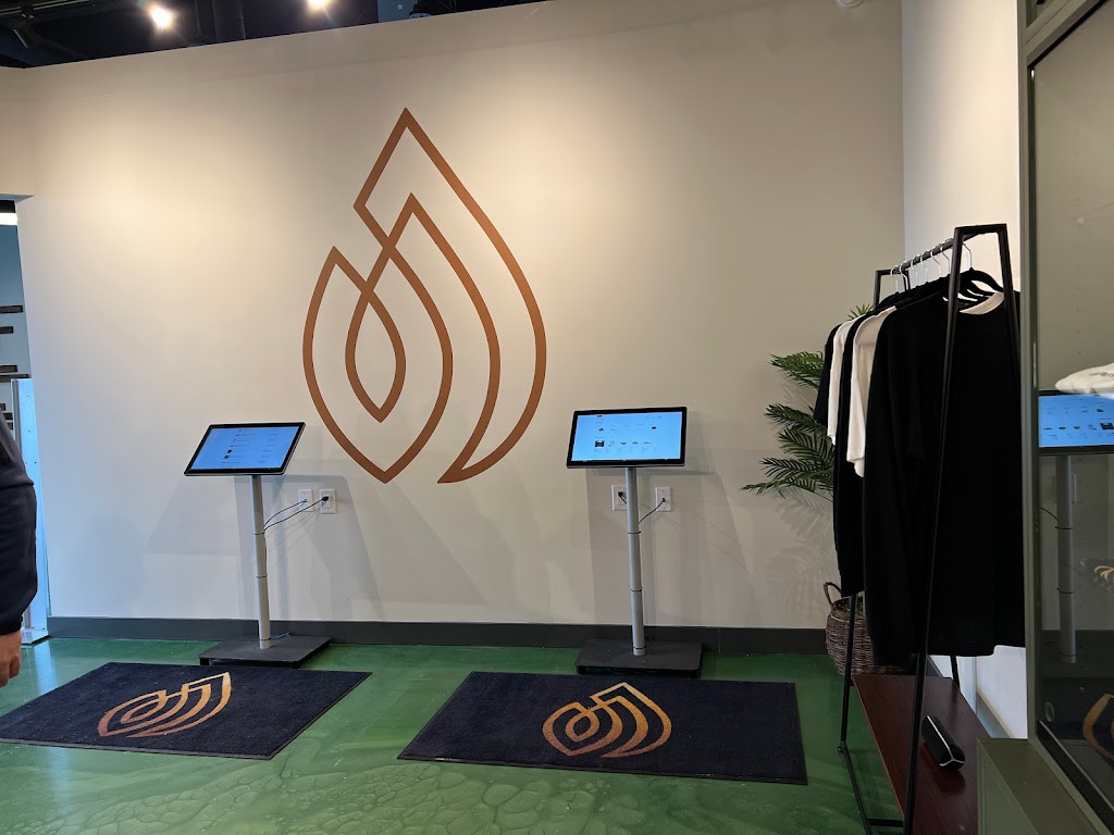 High Ties Cannabis Store - Tenth Line, Orleans | 2284 10th Line Rd Unit F5, Ottawa, ON K4A 0X4, Canada | Phone: (613) 424-9420