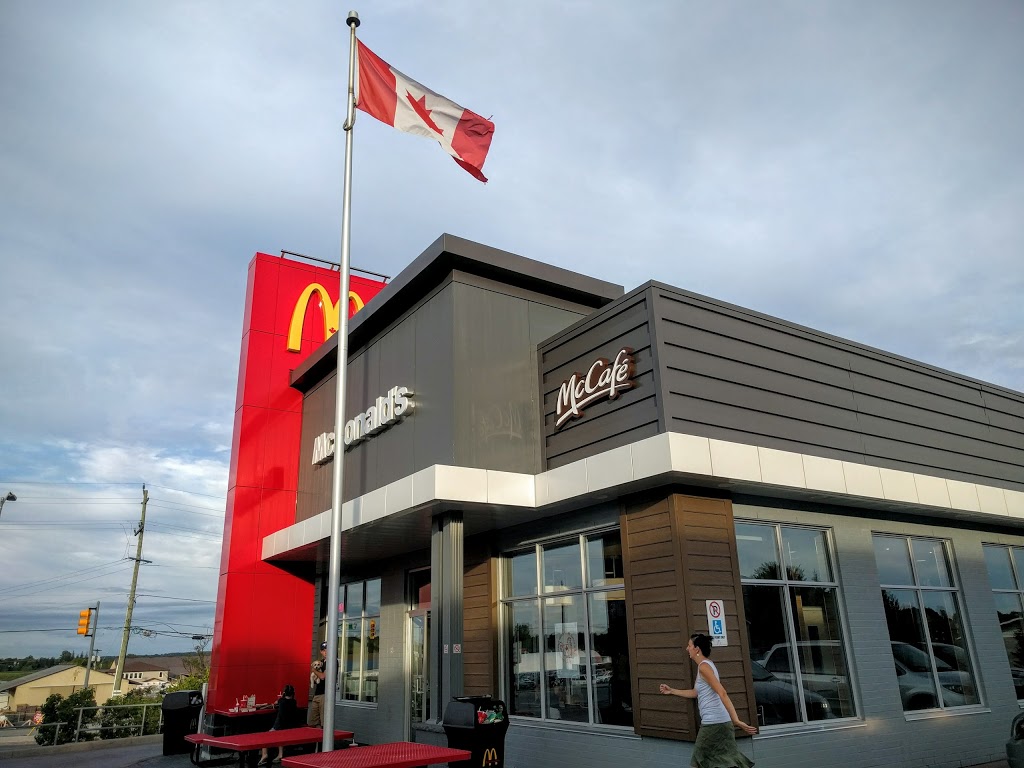 McDonalds | 14500 Simcoe St, Port Perry, ON L9L 1V4, Canada | Phone: (905) 982-1256
