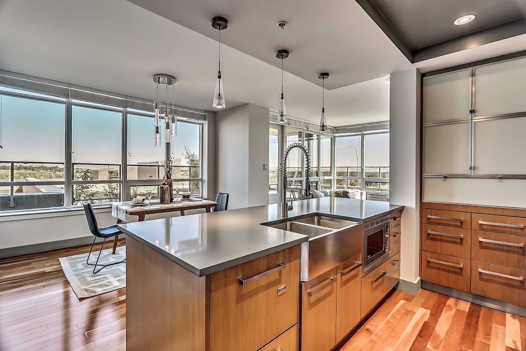Art Leslie & Josh Methot Real Estate - RE/MAX Real Estate (Centr | 2411 4 St NW #206, Calgary, AB T2M 2Z8, Canada | Phone: (403) 288-9449