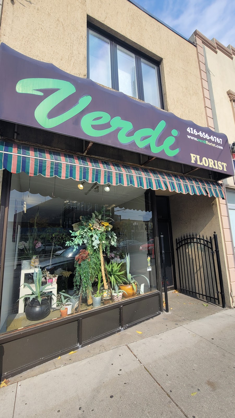 Verdi Florist - Closed Until Further Notice | florist | 1380 St Clair Ave W, Toronto, ON M6E 1C6, Canada | 4166566767 OR +1 416-656-6767
