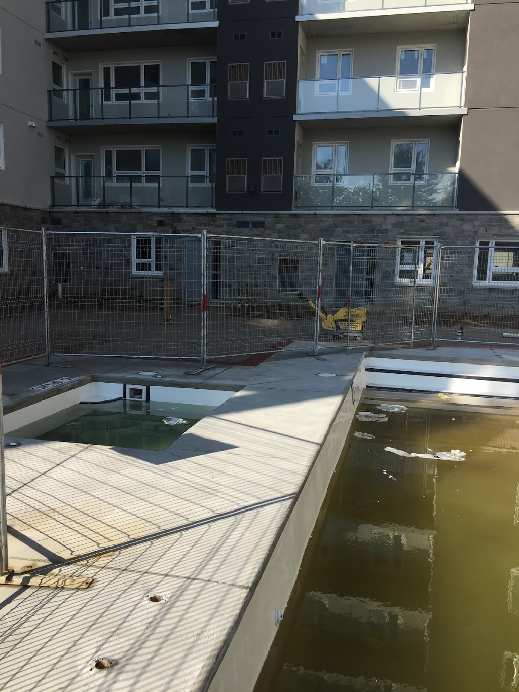 Seacliff Heights | 24 Seacliff Dr E #405, Leamington, ON N8H 0C2, Canada | Phone: (844) 747-0542