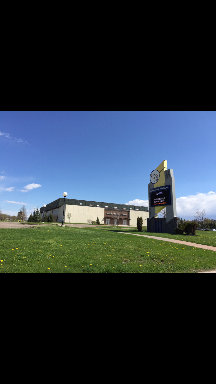 Arena Jean-Louis Lévesque | 450 Université Ave, Moncton, NB E1A 3H6, Canada | Phone: (506) 858-4010