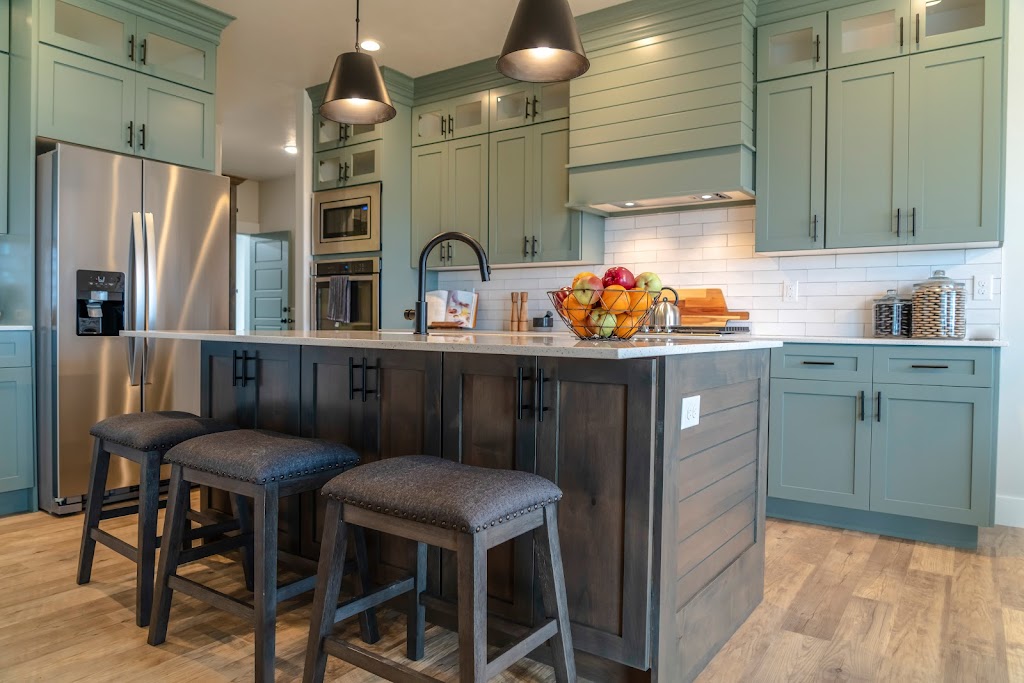 Upper Cabinetry | 6976 Millbank Main St, Millbank, ON N0K 1L0, Canada | Phone: (519) 990-1543